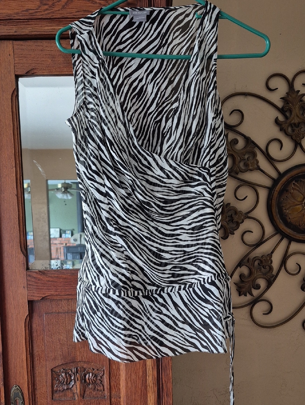 3for$20 Bundle Sale Ann Taylor Black & White Zebra Print Draped Camisole